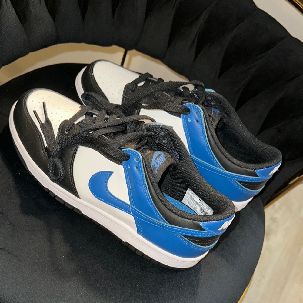 Nike Kids Shoes - Black, White, and Blue